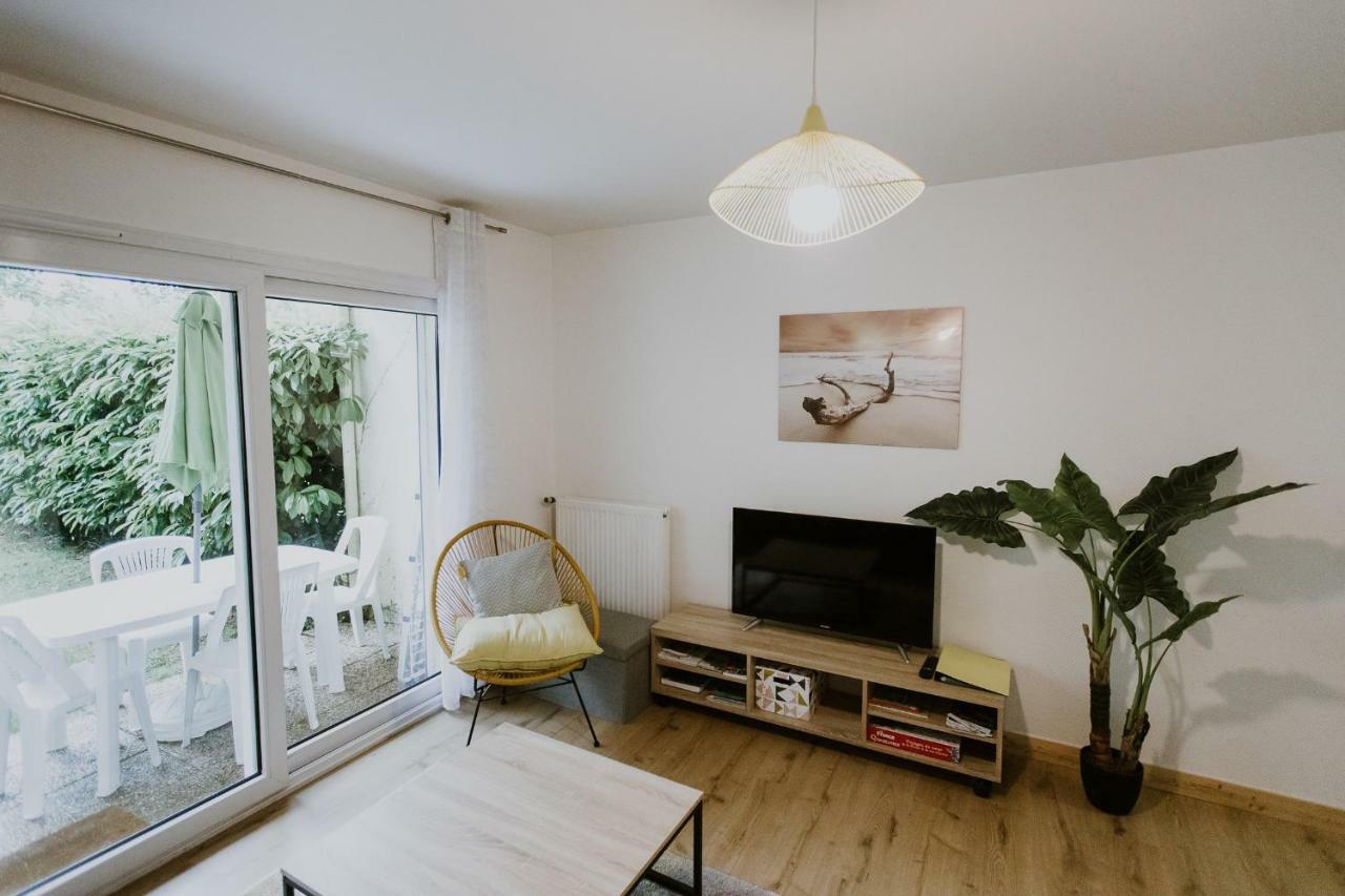 Appartement 4 couchages + jardinet +parking Vannes Buitenkant foto